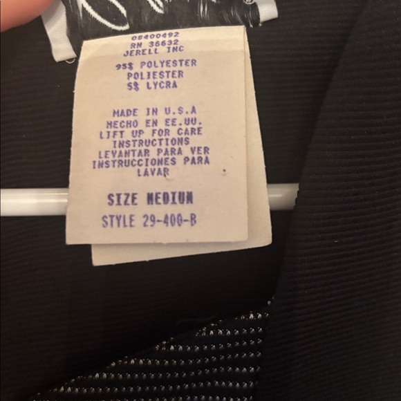 Collector’s Vintage 1980 -1990s official Selena Quintanilla black pant suit - Picture 5 of 7